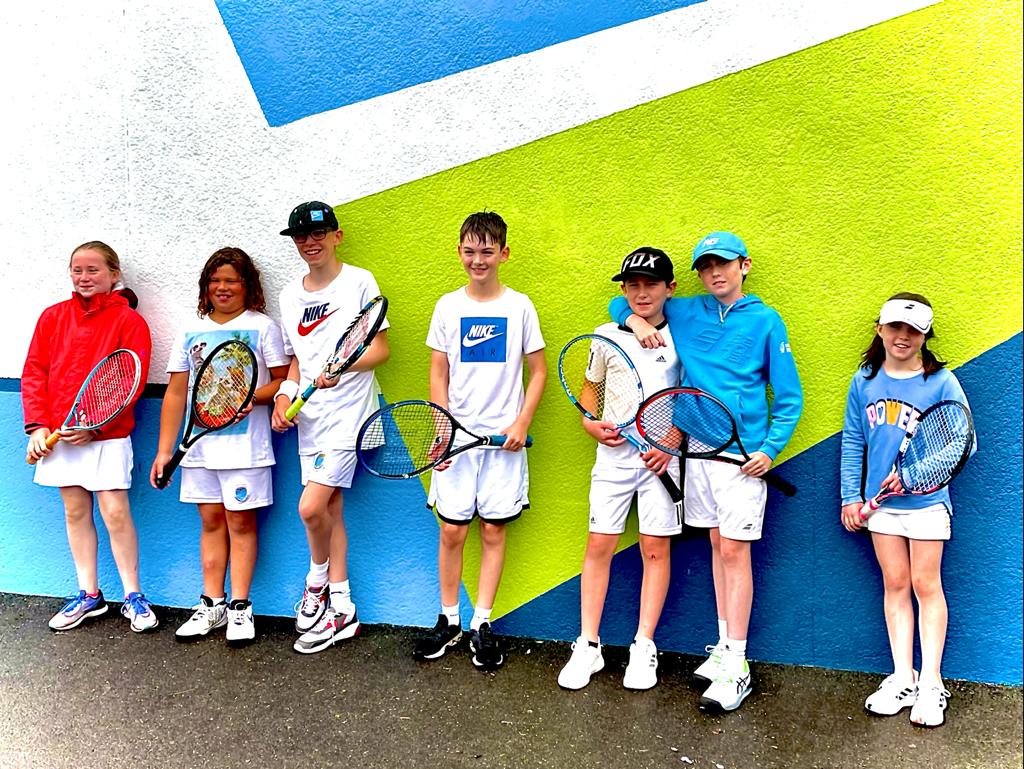 f5aae1a7-444f-43a1-b7c2-5364bc239e06 juniors